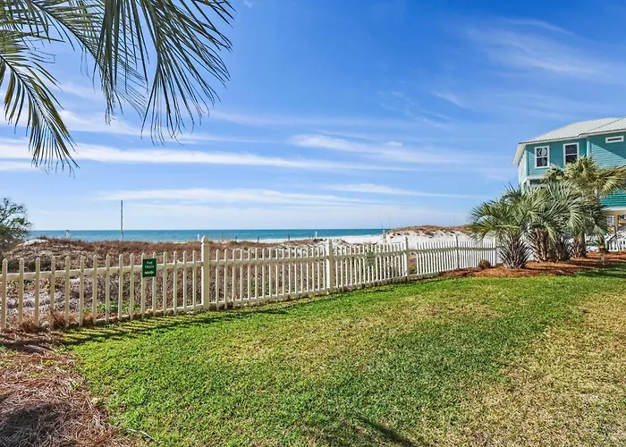 Royal Palms 907 *
