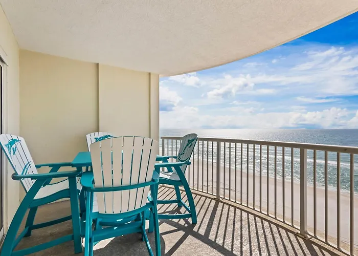 Royal Palms 907