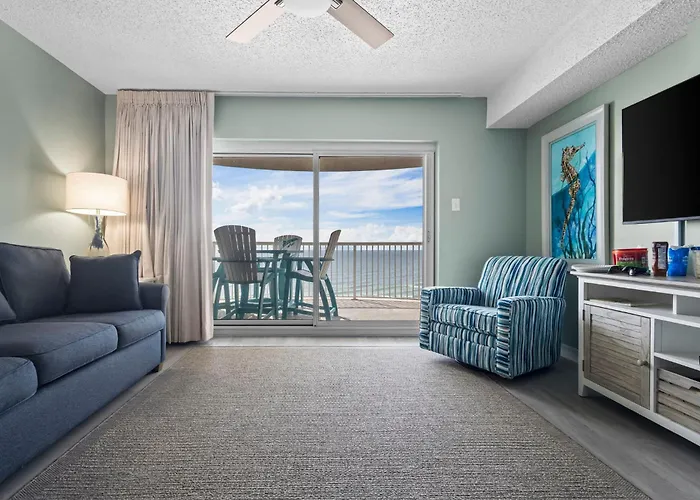 Royal Palms 907 *